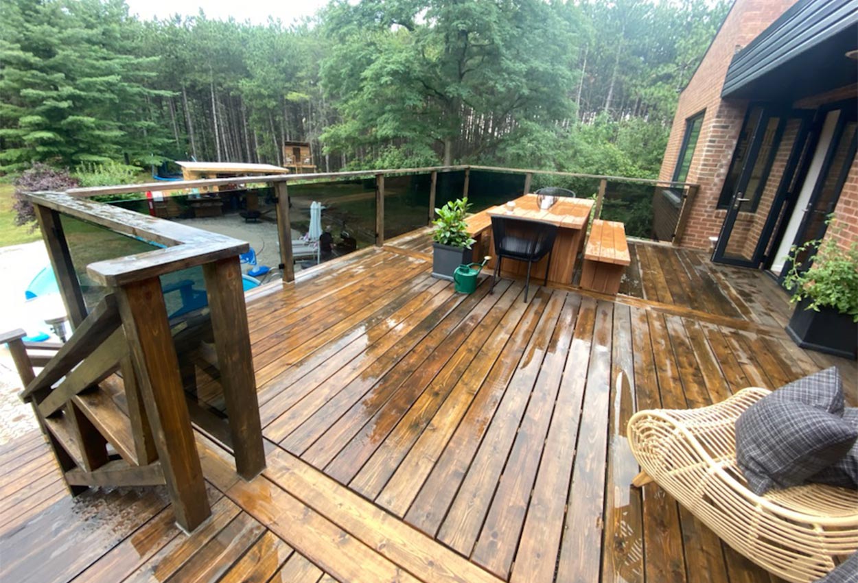 sonce homes professional deck builder in holland landing